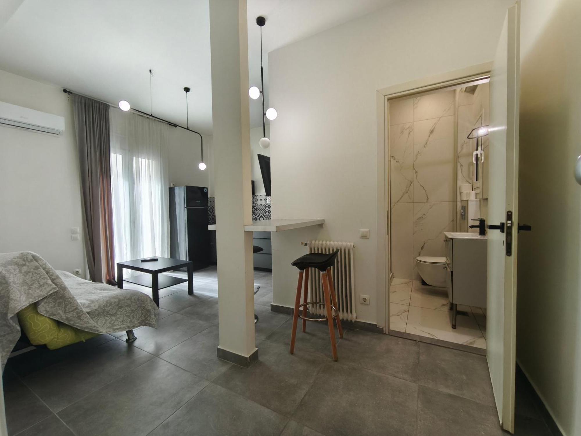 Patision Avenue, Apartment With Two Bedrooms Афіни Номер фото