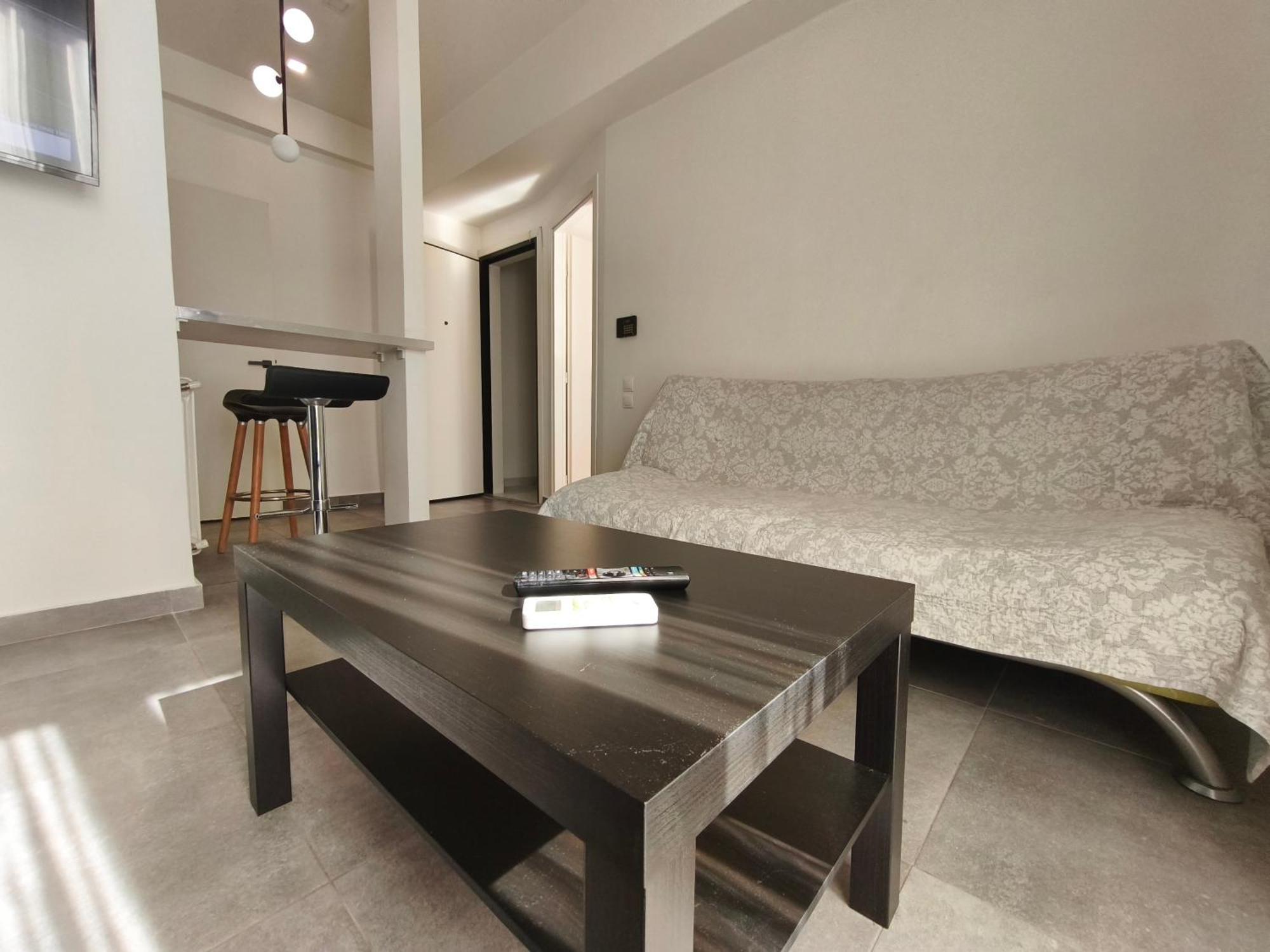 Patision Avenue, Apartment With Two Bedrooms Афіни Номер фото