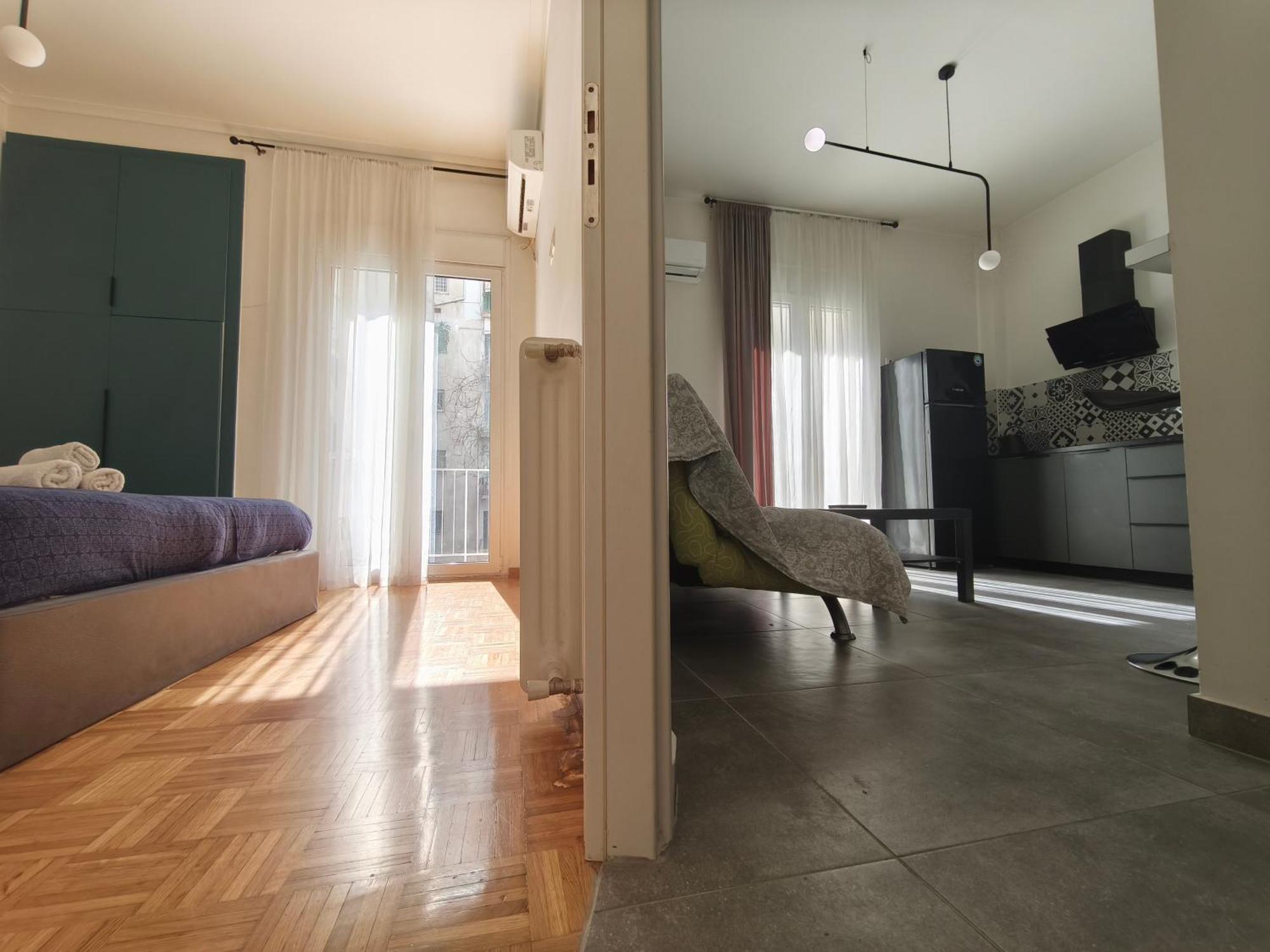 Patision Avenue, Apartment With Two Bedrooms Афіни Номер фото