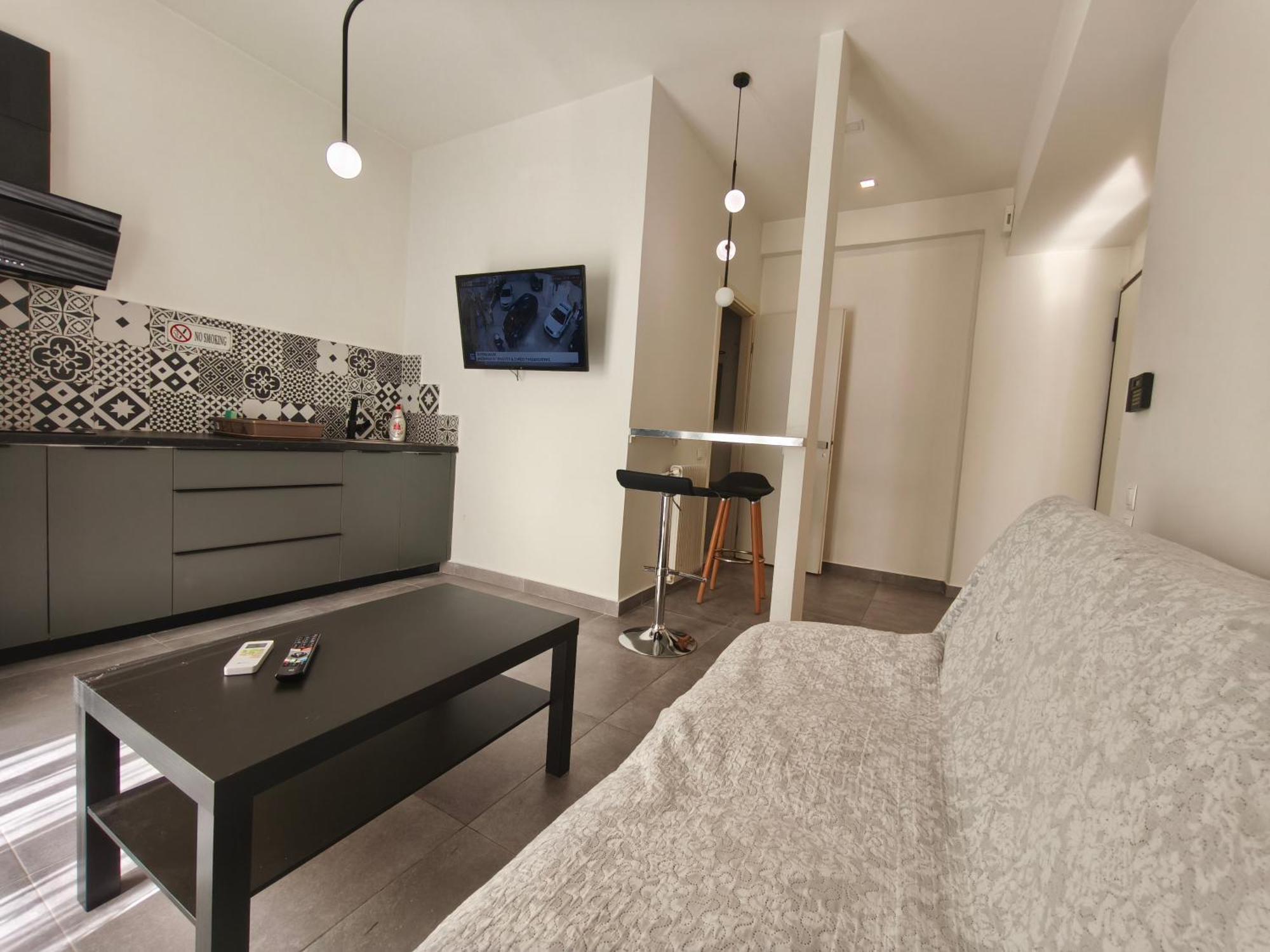 Patision Avenue, Apartment With Two Bedrooms Афіни Номер фото